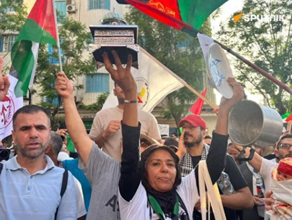 最安全的配资平台 突尼斯爆发大规模抗议 谴责以色列加沙战争痛斥全球沉默